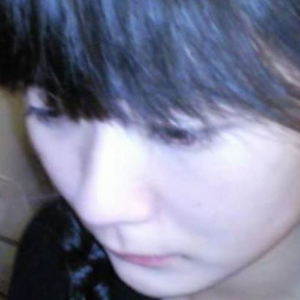 Meet your Posher, Kimly